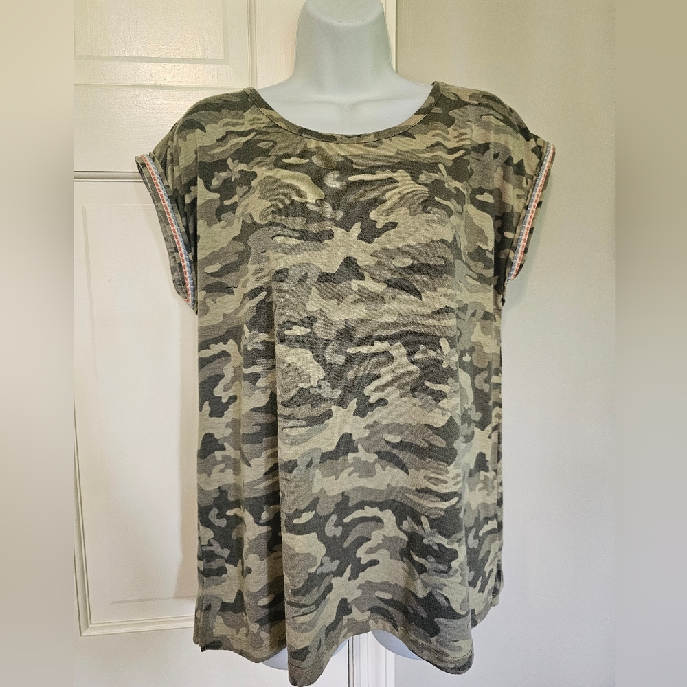 Hem & Thread Tan Short Sleeve Boxy T-Shirt